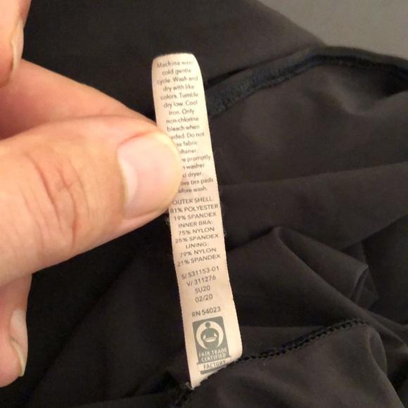 Athleta The Solace Support Tank Top in Black, size Small - Picture 7 of 11